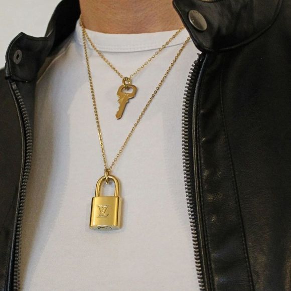 Authentic Louis Vuitton padlock and key layered necklaces - Picture 7 of 7